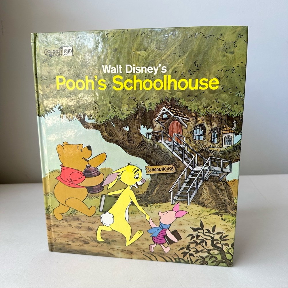 Disneys Winnie The Pooh Vintage Book and Kellogg’s Mini Bean Rabbit - Picture 4 of 13